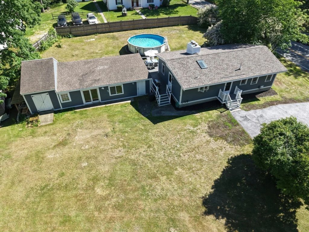 86 Meadowbrook Road, Chelmsford