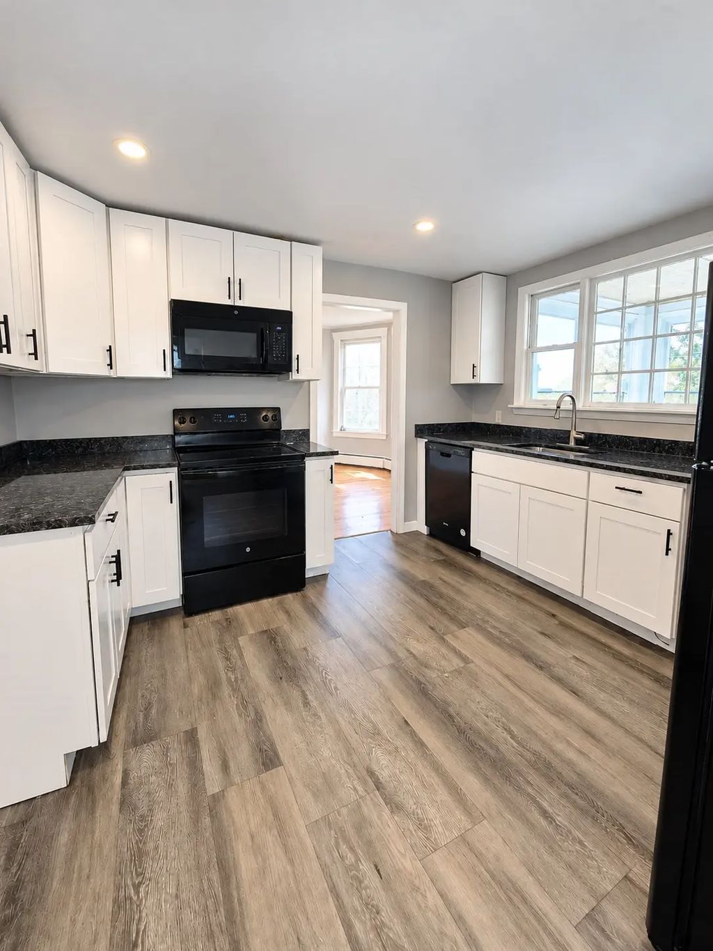 12 Lincoln St #2, Haverhill