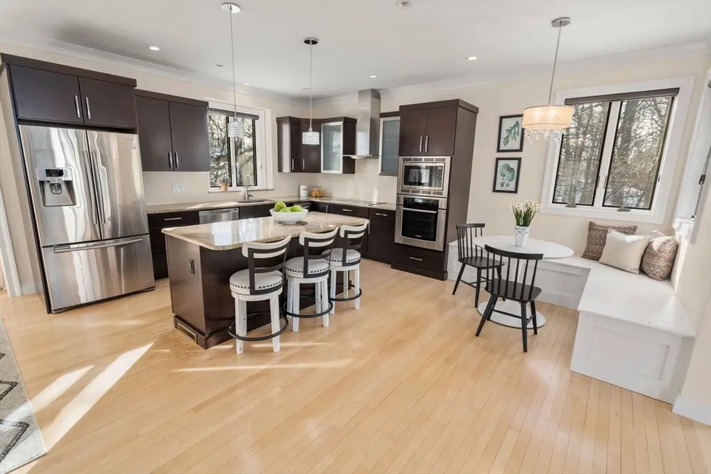 10 Lamoine St, Belmont