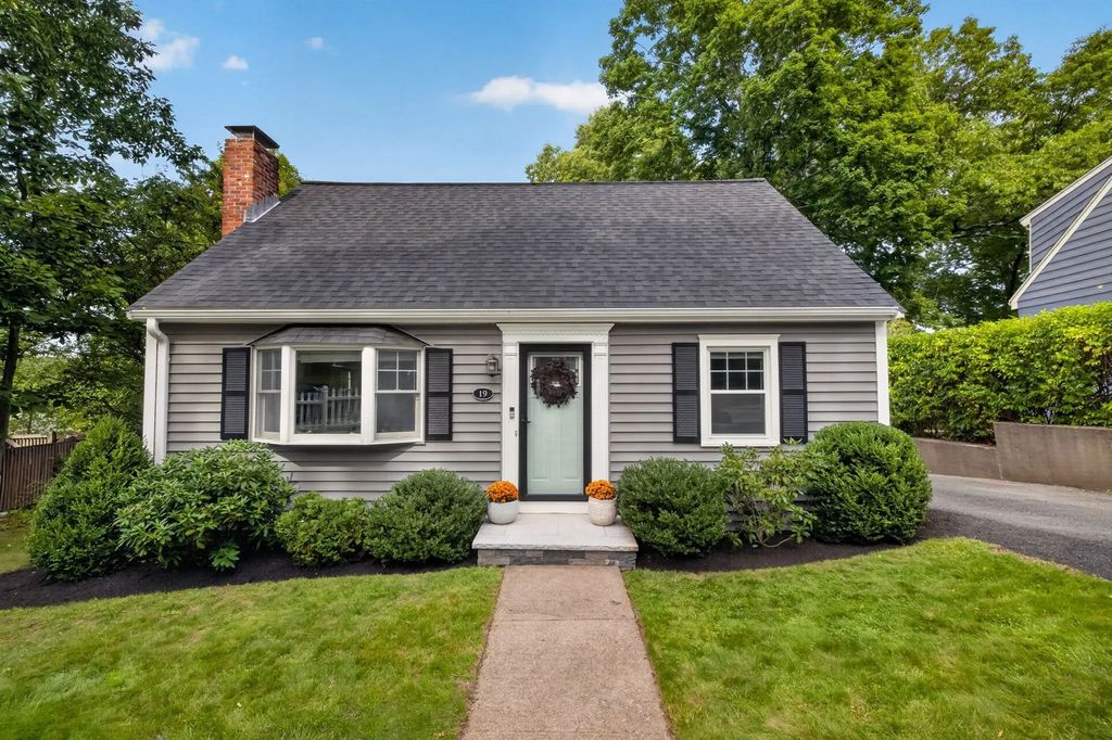 19 Bellaire Rd, Boston