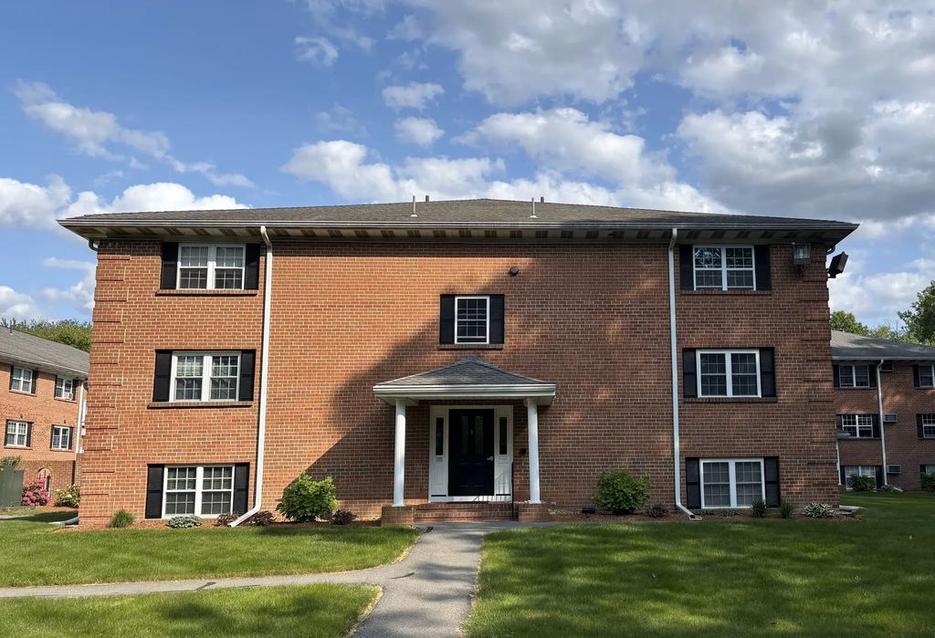 52 Leonard Road #52, Boxborough