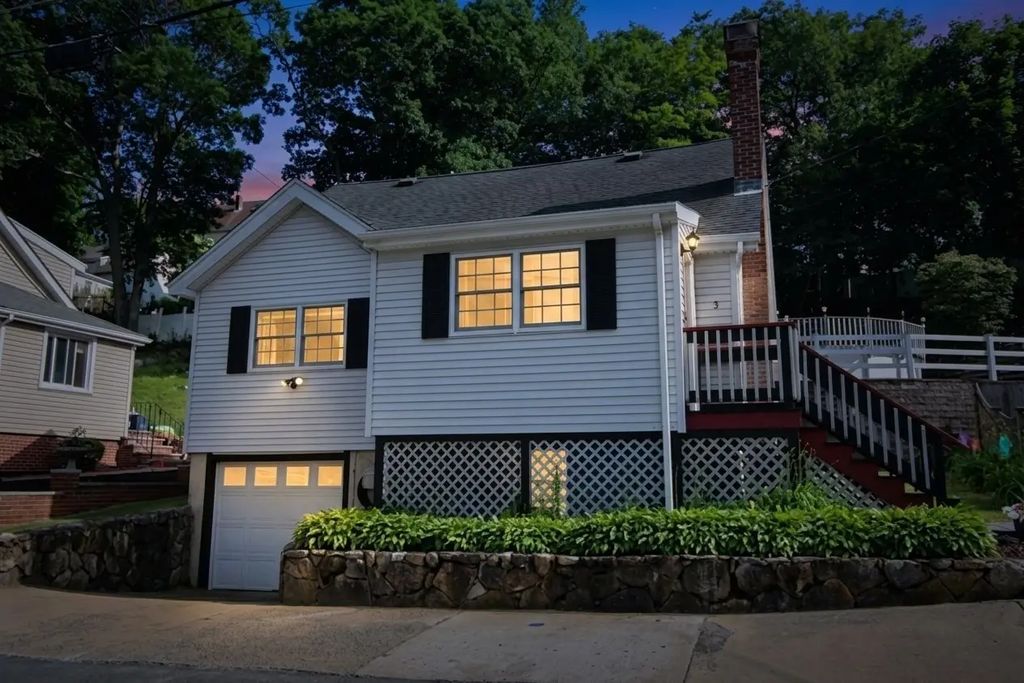 3 Bayrd Terrace, Malden
