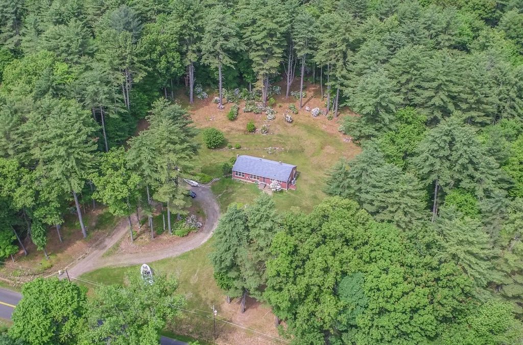477 River Road, Deerfield
