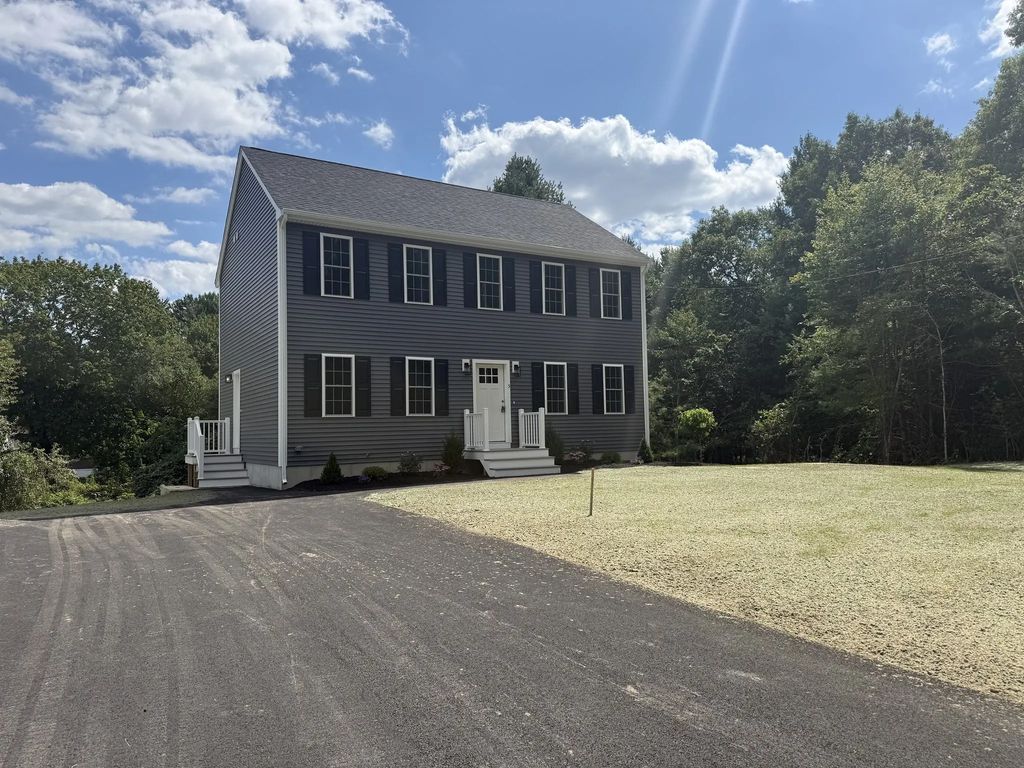 5 Sand Street, Middleboro