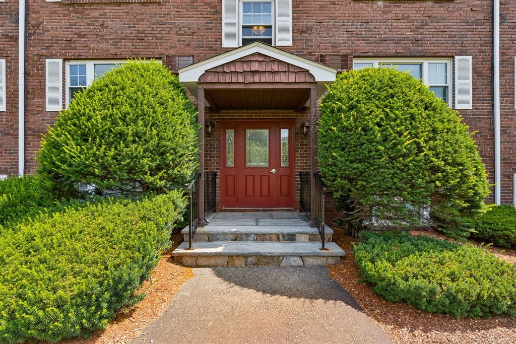 120 Parker St #24, Acton