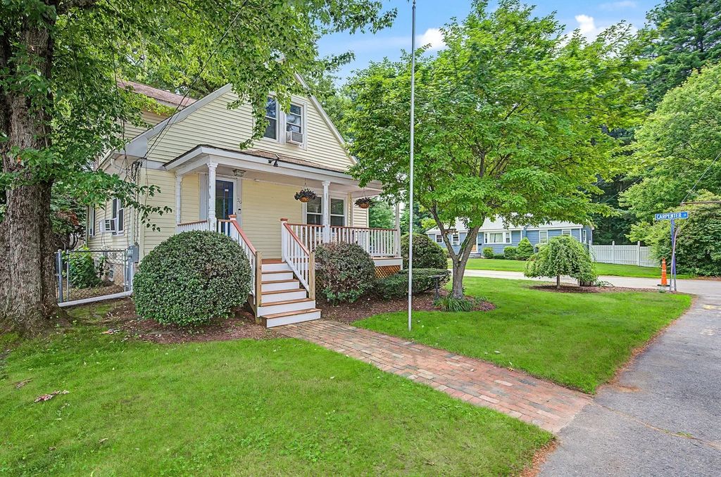 26 W Leonard St, Foxboro