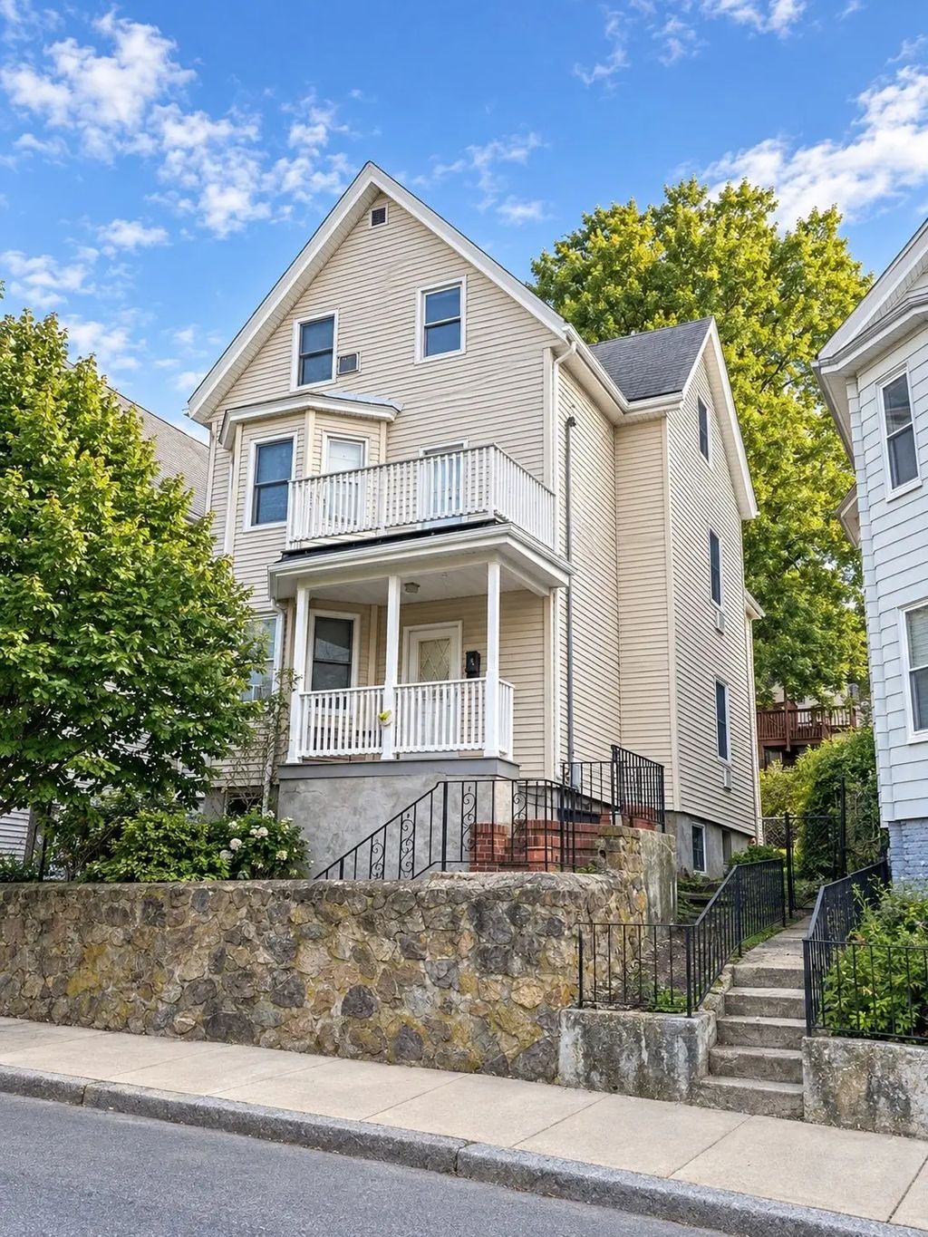 96 Hudson St., Somerville