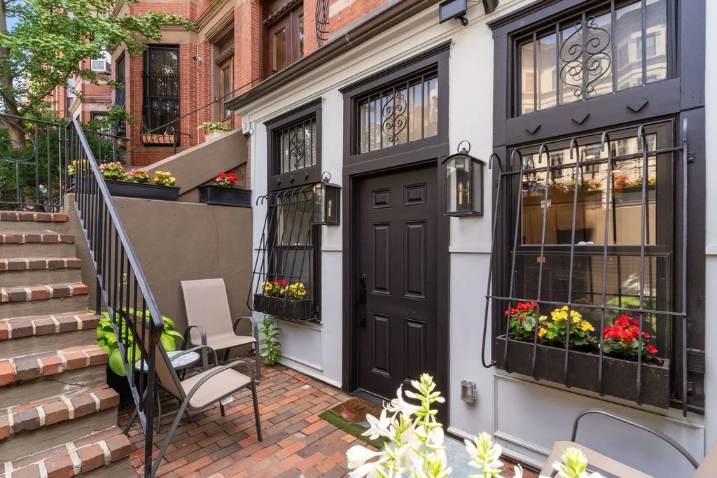 560 Columbus Avenue #1, Boston