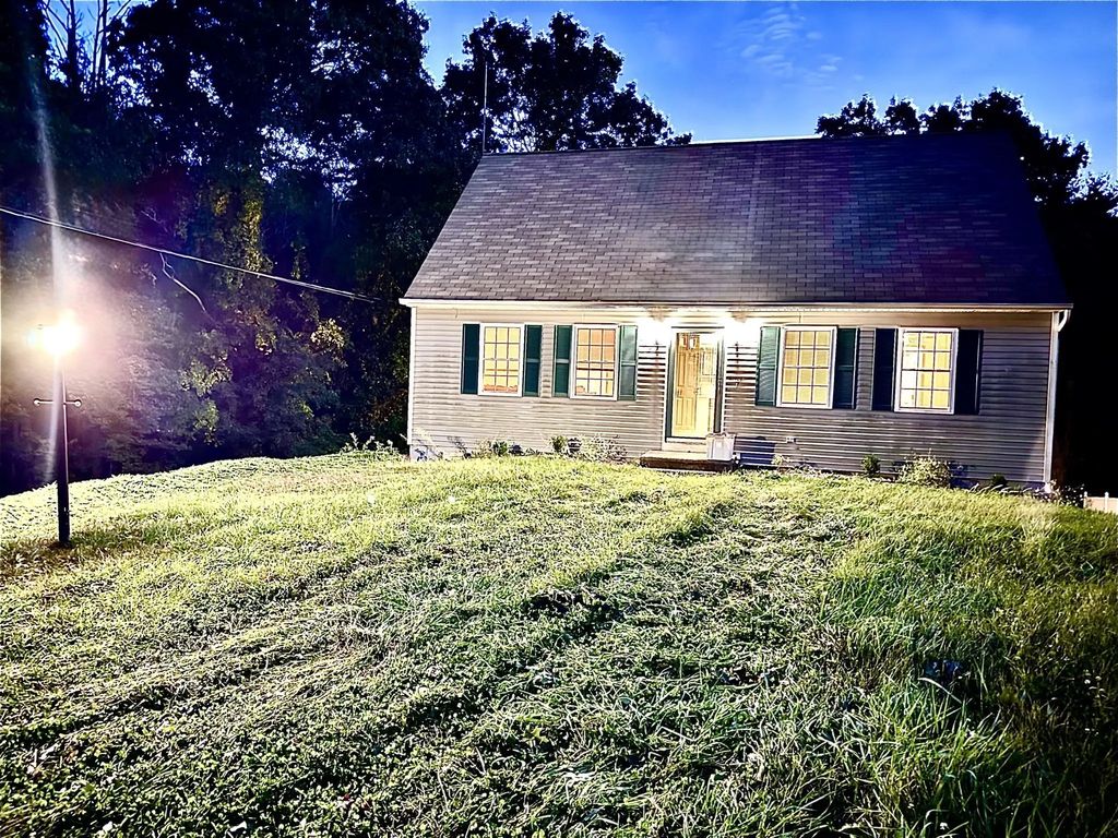 217 Dudley Southbridge Rd, Dudley