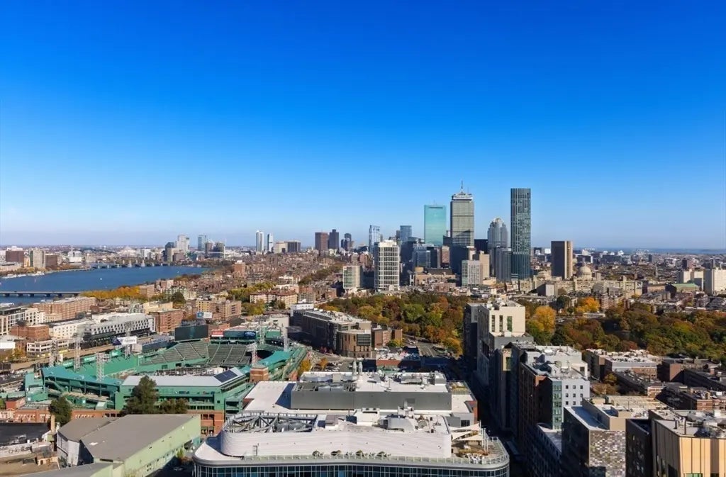 188 Brookline Avenue #22k, Boston