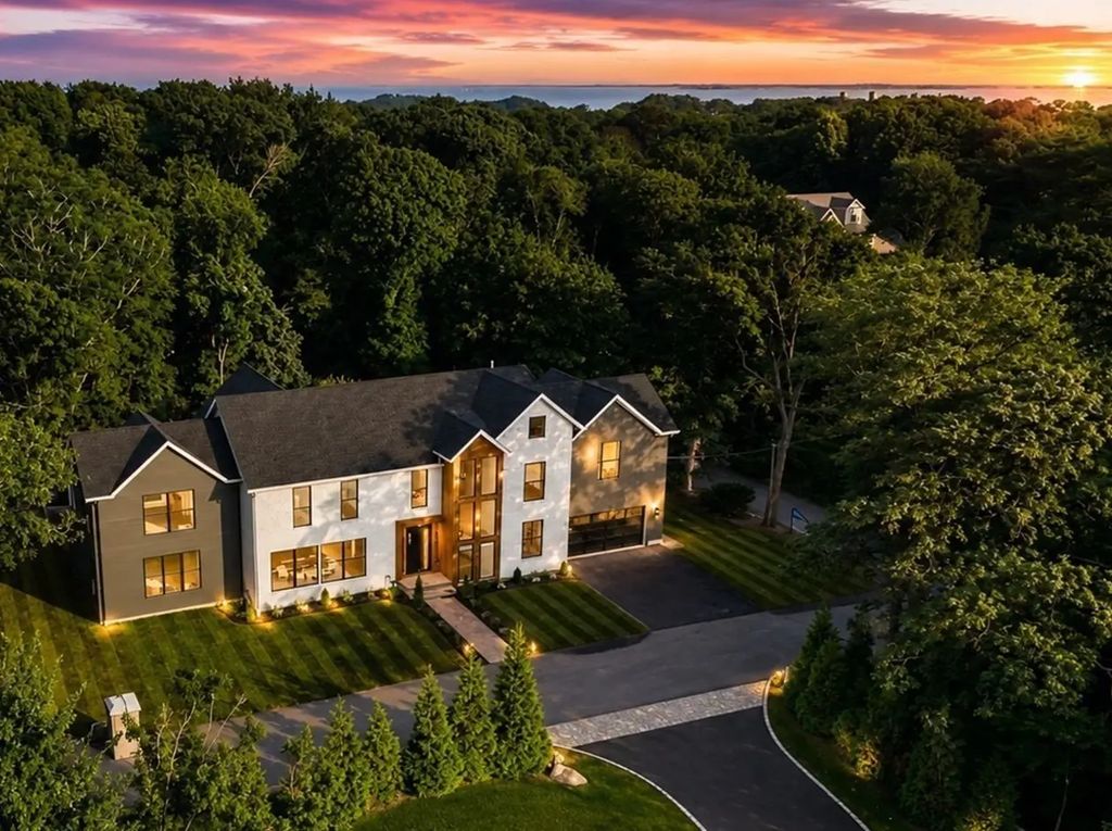 43 Pleasant St, Nahant