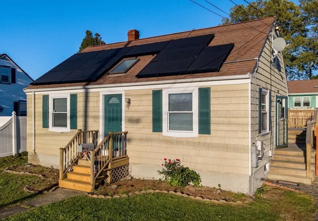 424 Church St, New Bedford