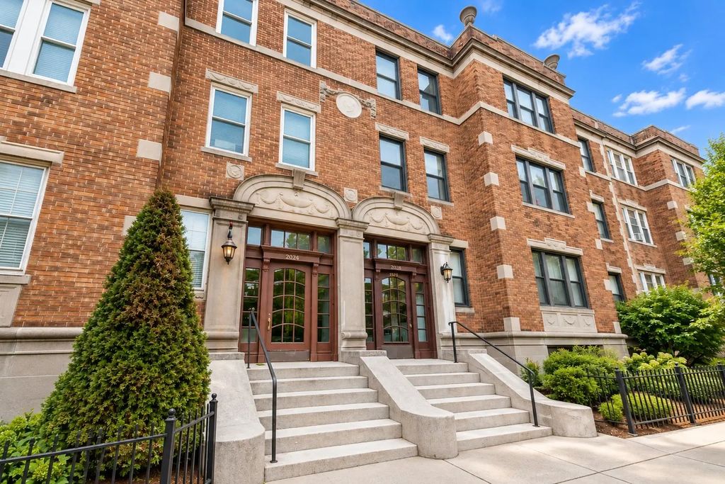 2021 Commonwealth Ave #b, Boston