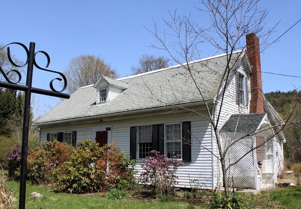 727 Brattleboro Rd, Bernardston