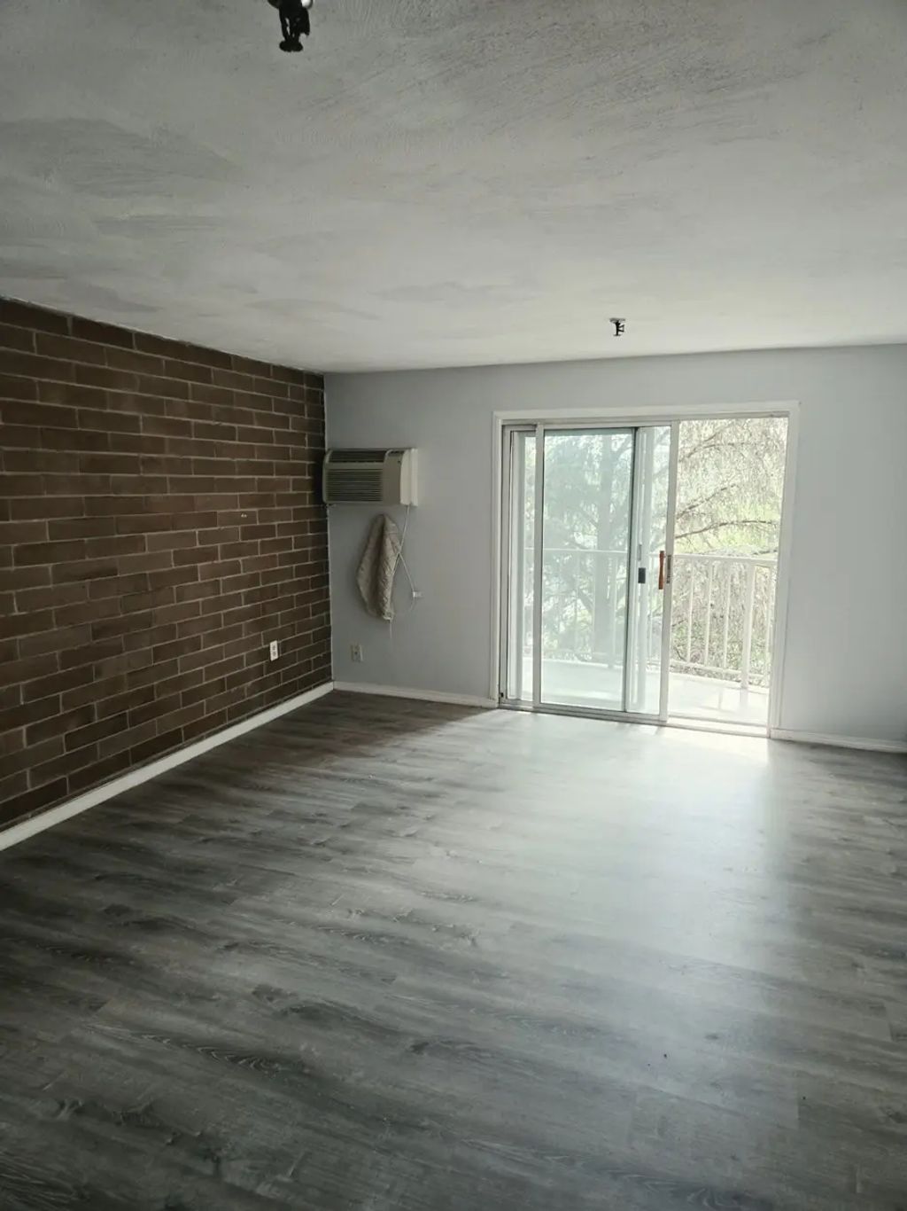 115 W Squantum #407, Quincy