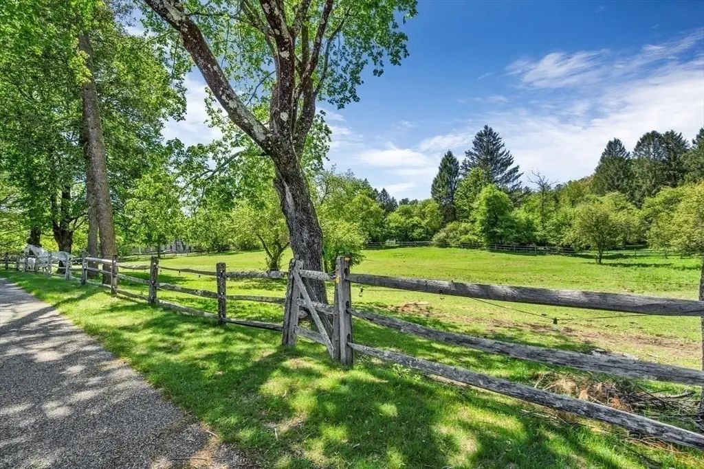 110 Spencer Brook Road, Concord