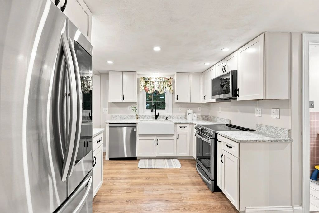 7 Bridal Path, Ashburnham