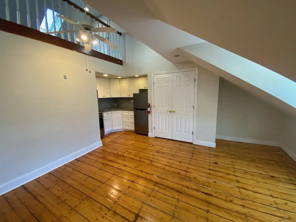 614 Massachusetts Ave #12, Boston