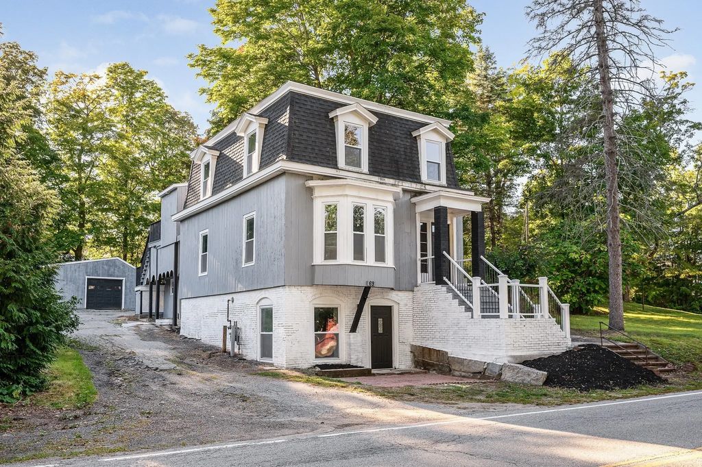 69 Groton St, Pepperell