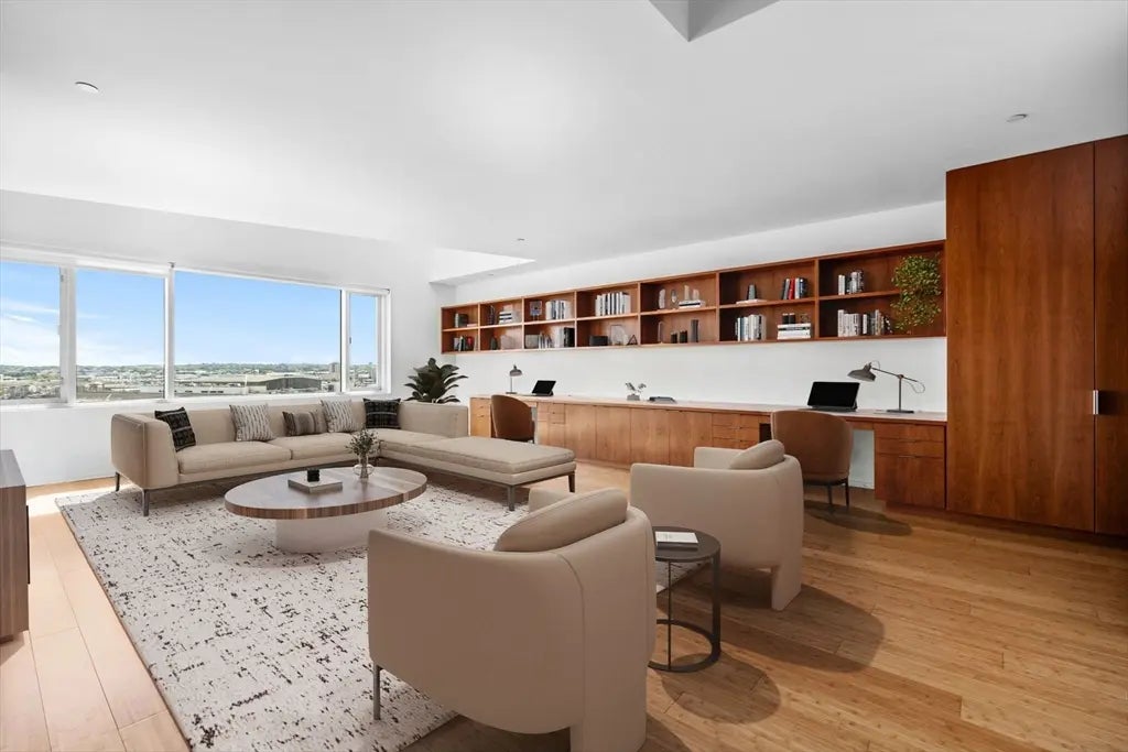 141 Dorchester Ave #u:616, Boston