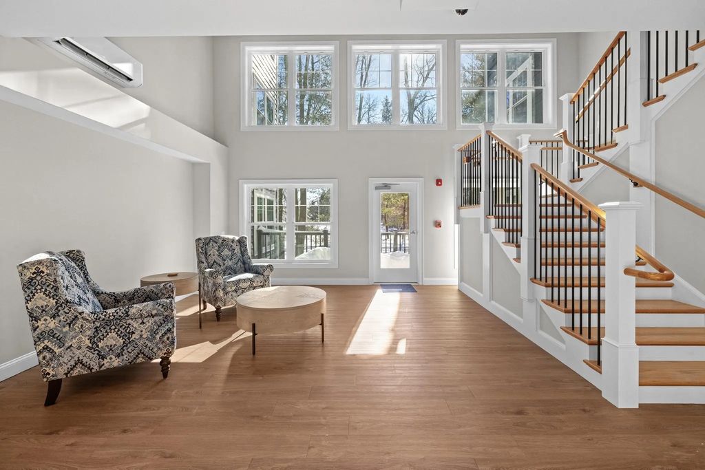 485 Blue Hills Parkway #42, Milton