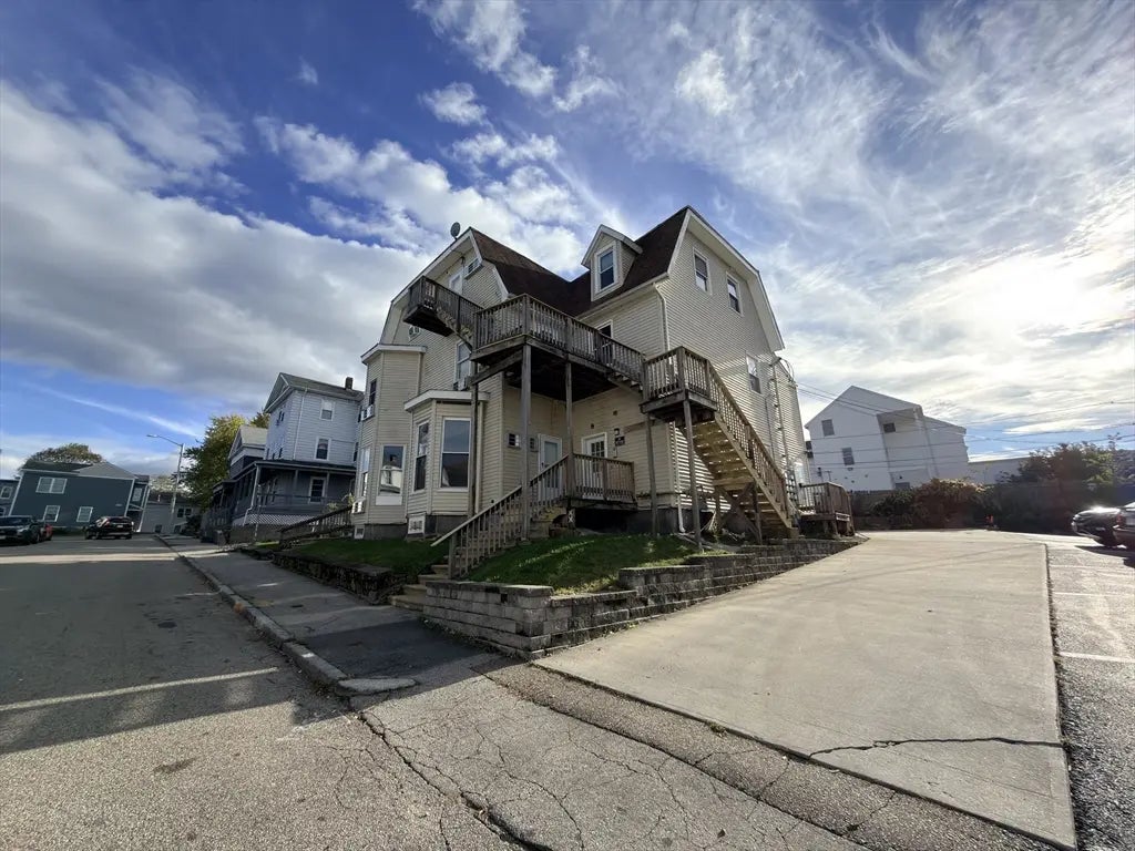 8-10 Allen Street #3r, Worcester