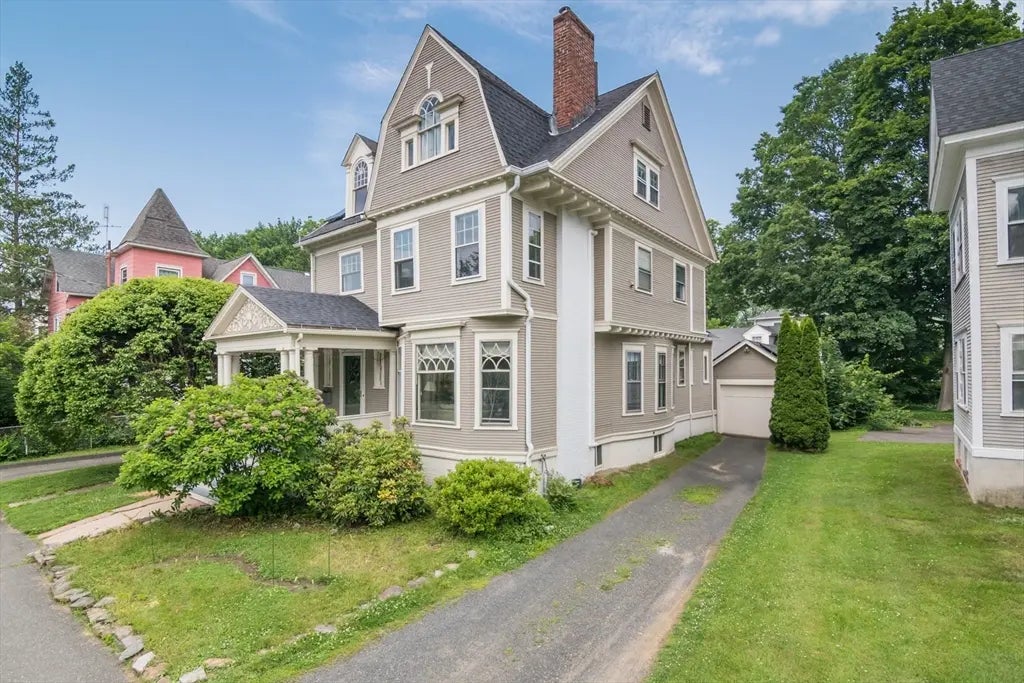 36 Butler Pl, Northampton