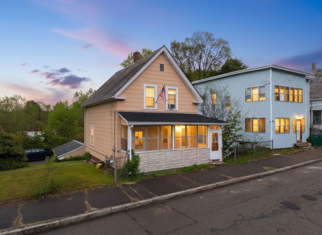 107 Townsend, Fitchburg
