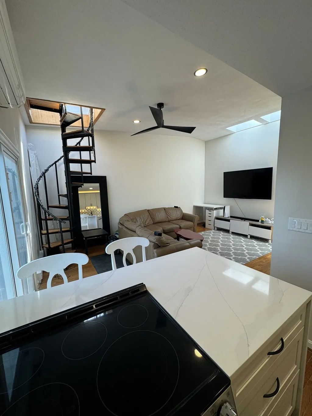 608 Dorchester Ave #3, Boston