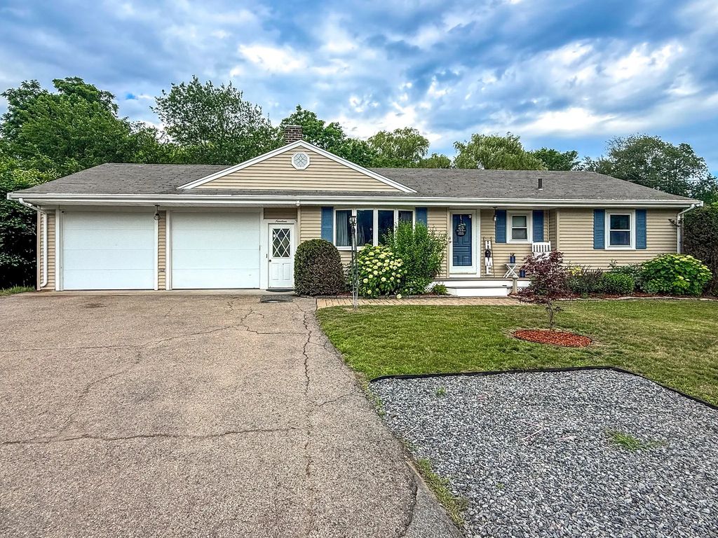 19 Hawthorne Rd, Ashland