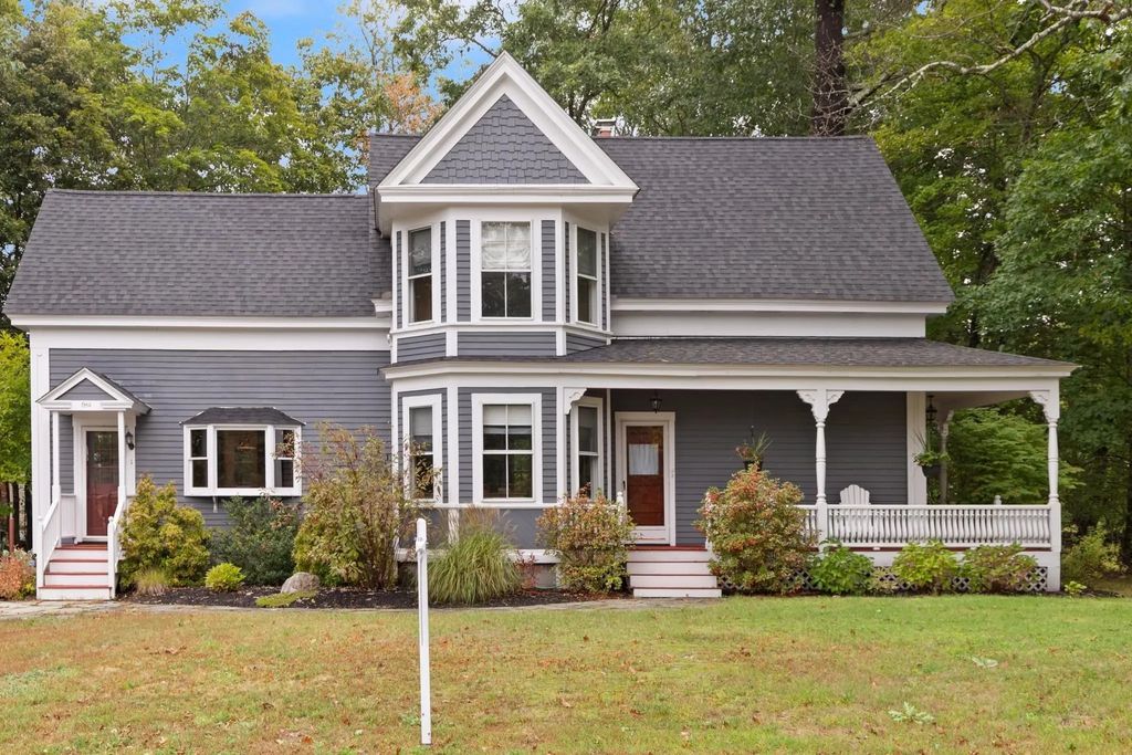 1 Brookside Rd, Westford