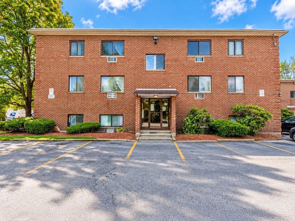 12 Kendall Ave #17, Framingham