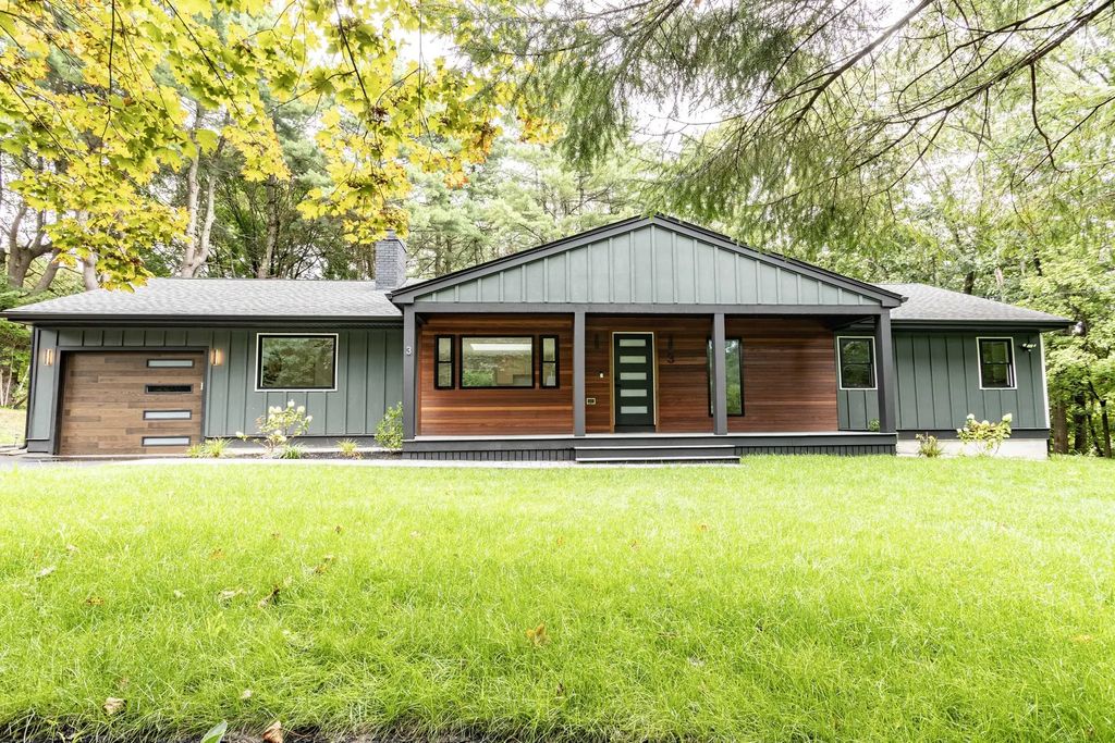 3 Tally Ho Ln, Wayland