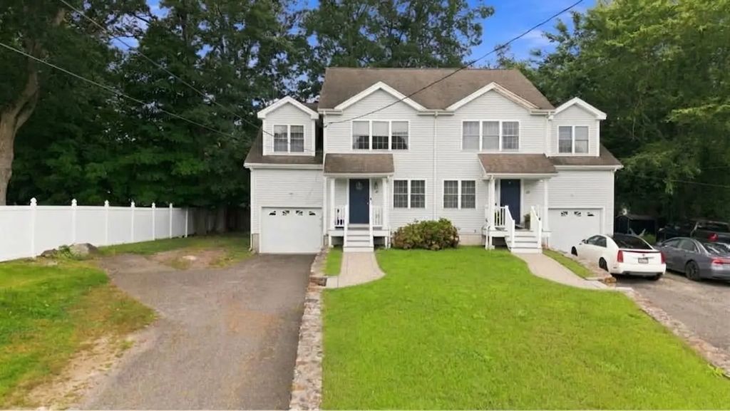 26 Vine St #26, Milford