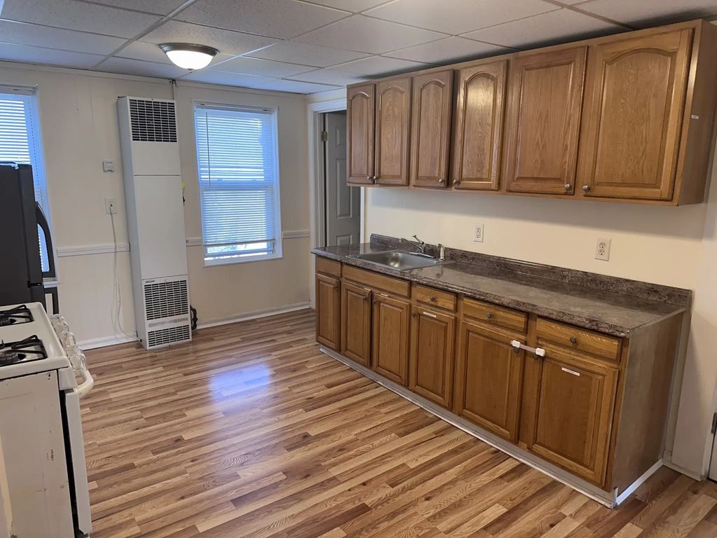 929-931 County St #1-east, New Bedford