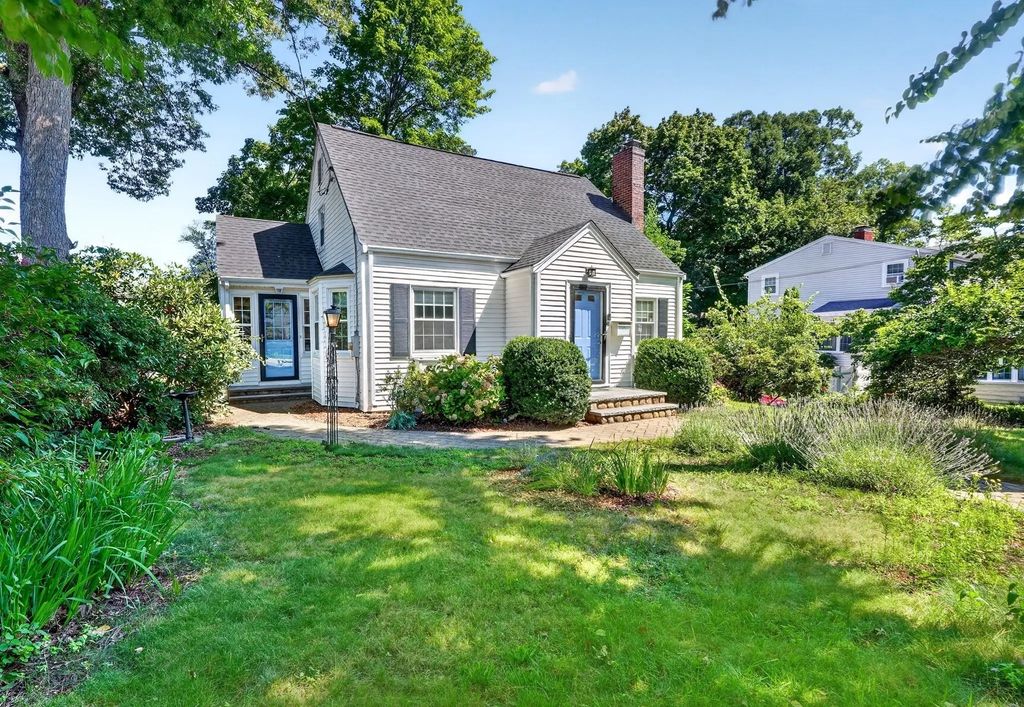 4 Sherman Road, Stoneham