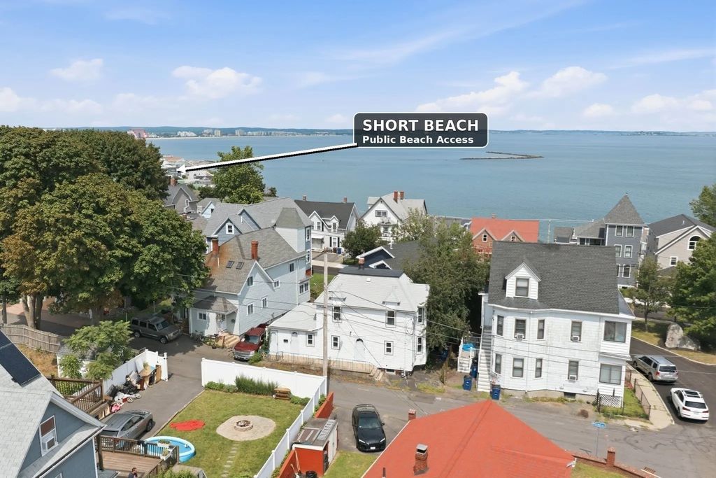 216 Crest Ave, Revere