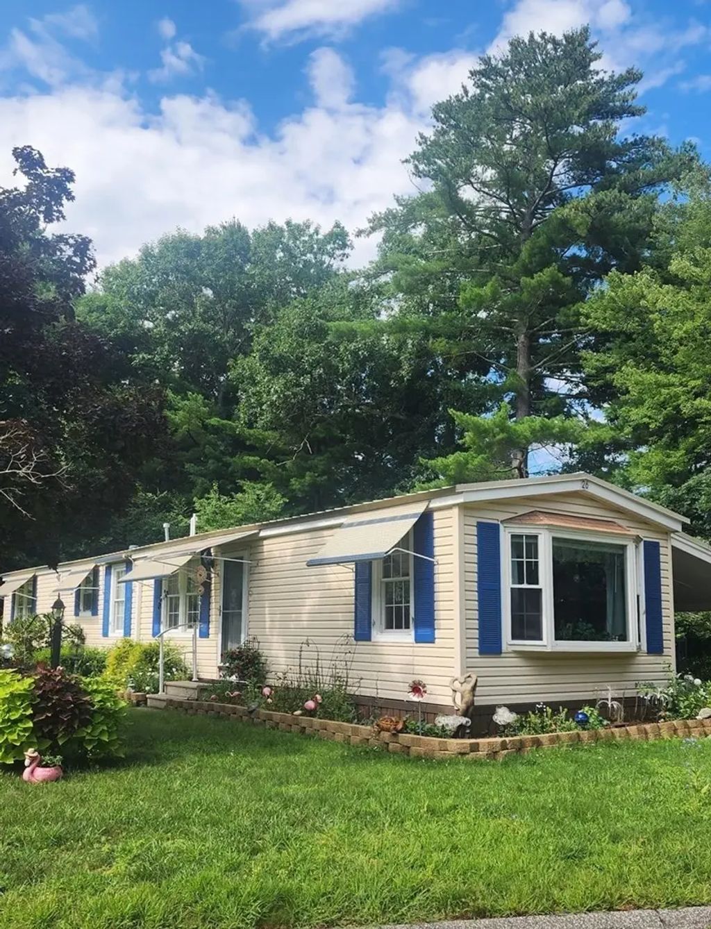 281 Chauncey Walker St Avenue A #26, Belchertown