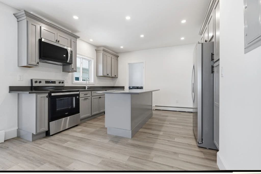 40 Concord Ave #1, Somerville