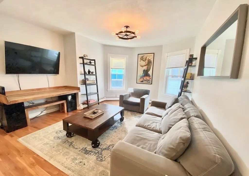 81 Sydney St #1, Boston