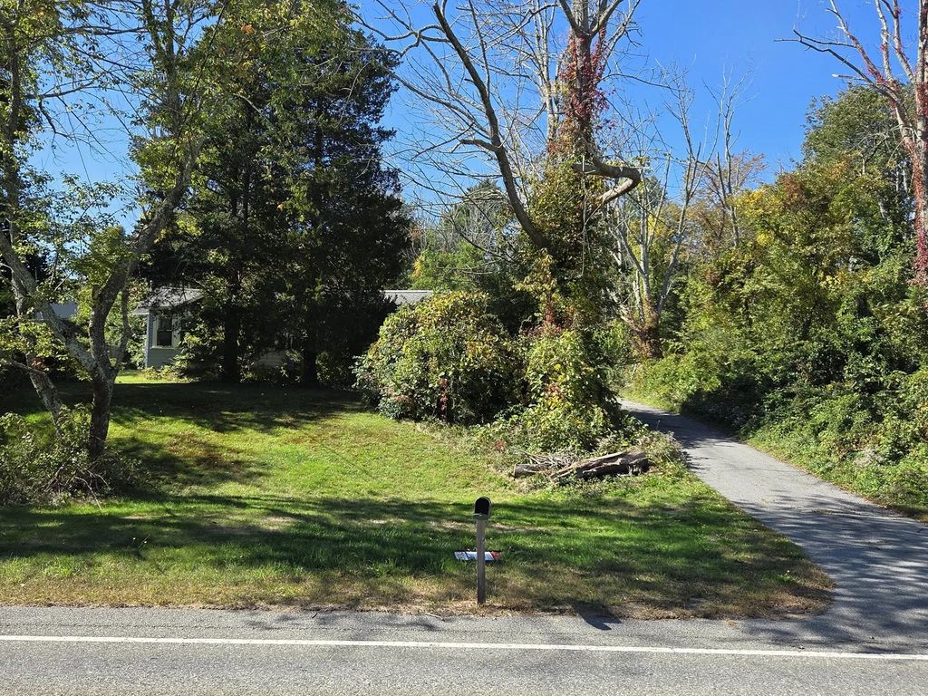 410 Bedford St, Lakeville