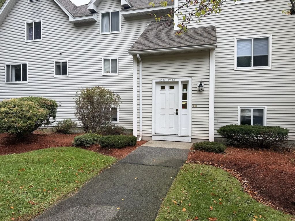 100 Merrimack Ave #53, Dracut