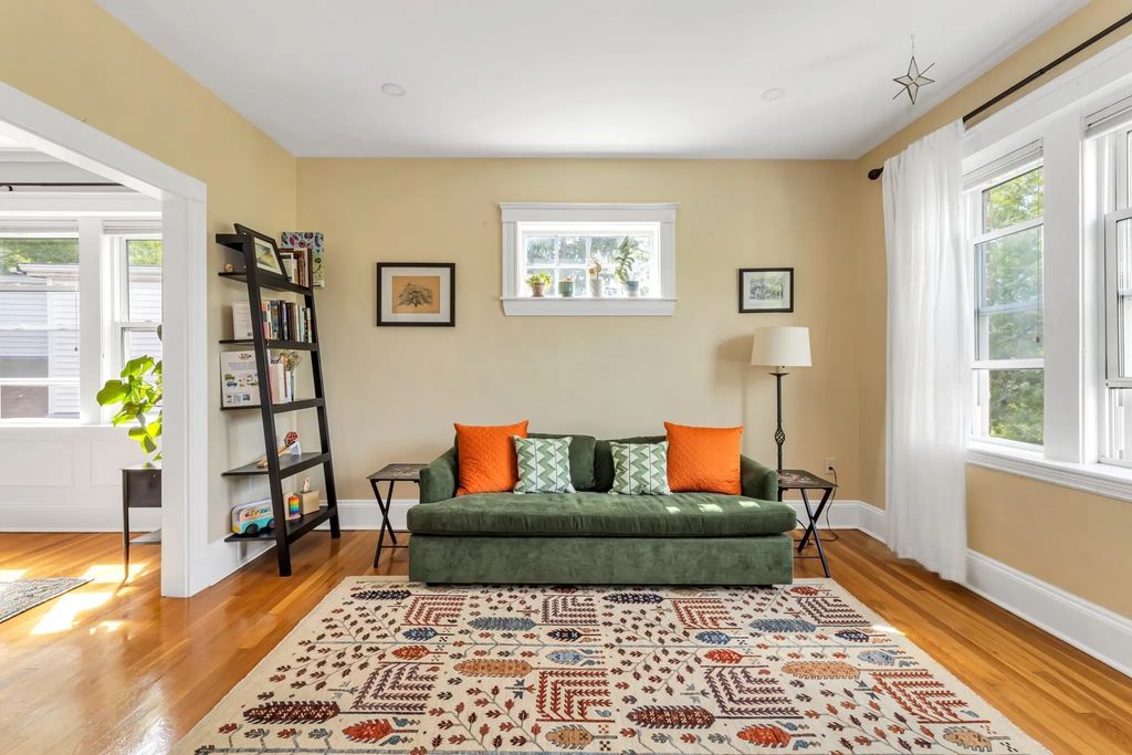 250 Arborway #3, Boston