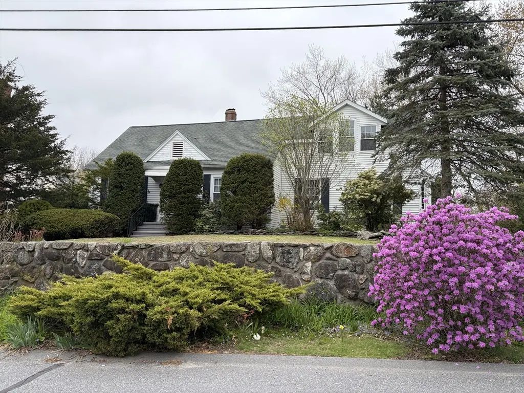 8 Wellington Lane Ave, Lexington