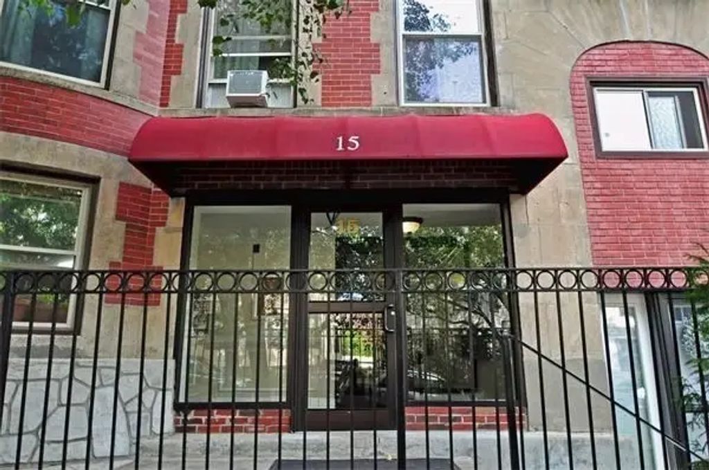 15-17 University Road #23, Brookline