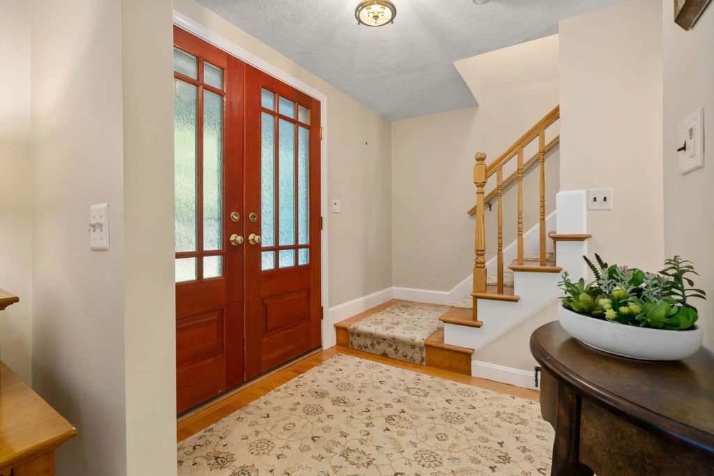 675 Gay Street, Westwood
