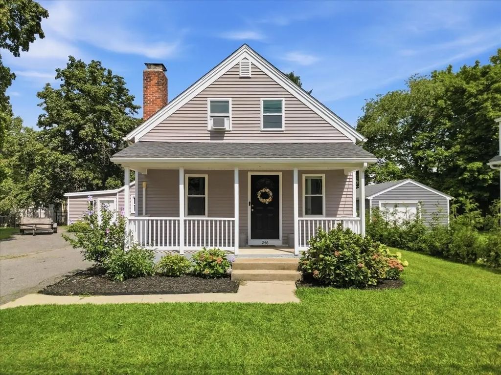 246 Thurber Ave, Attleboro