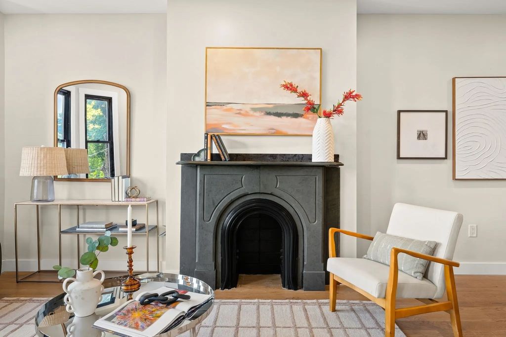 18 Yale Terrace #2, Boston