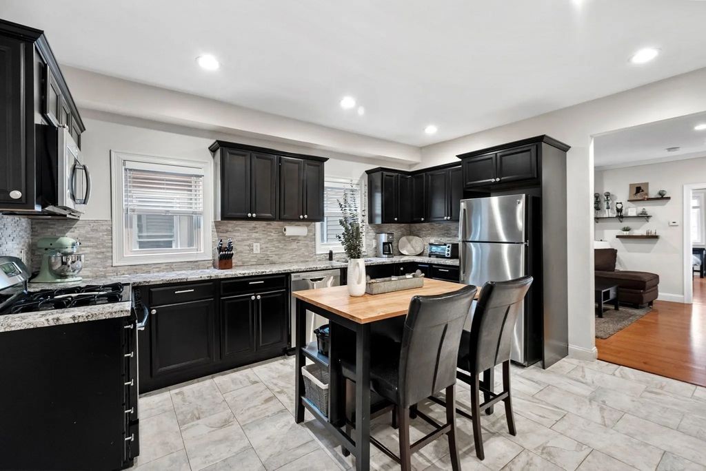 276 Princeton St #1, Boston