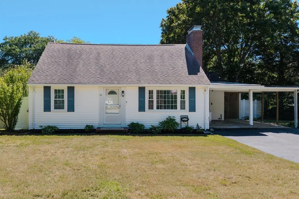 67 Vidal Ave, Falmouth